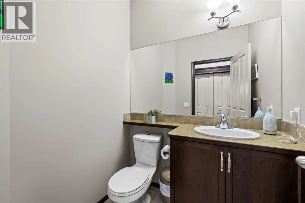 22 West Pointe Manor