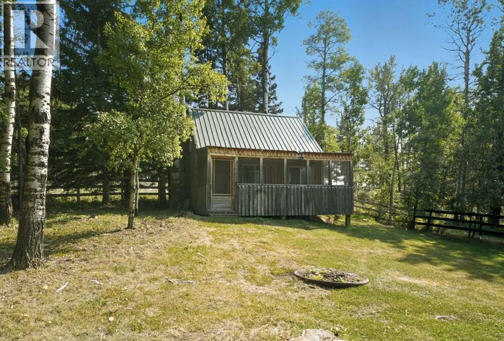 390050 RANGE ROAD 8-4