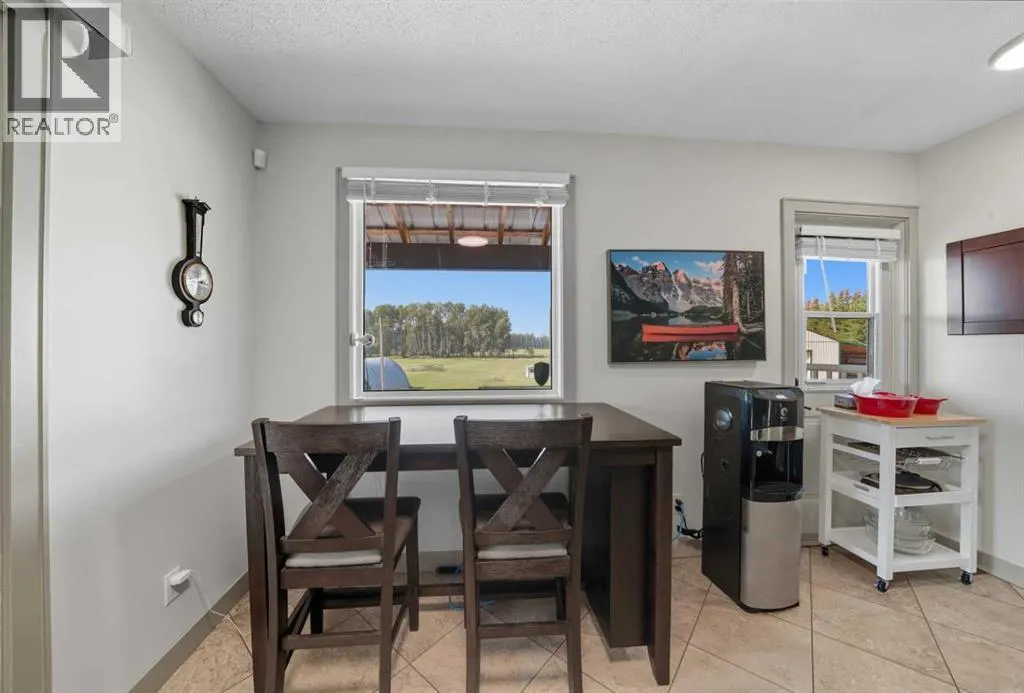 390050 RANGE ROAD 8-4