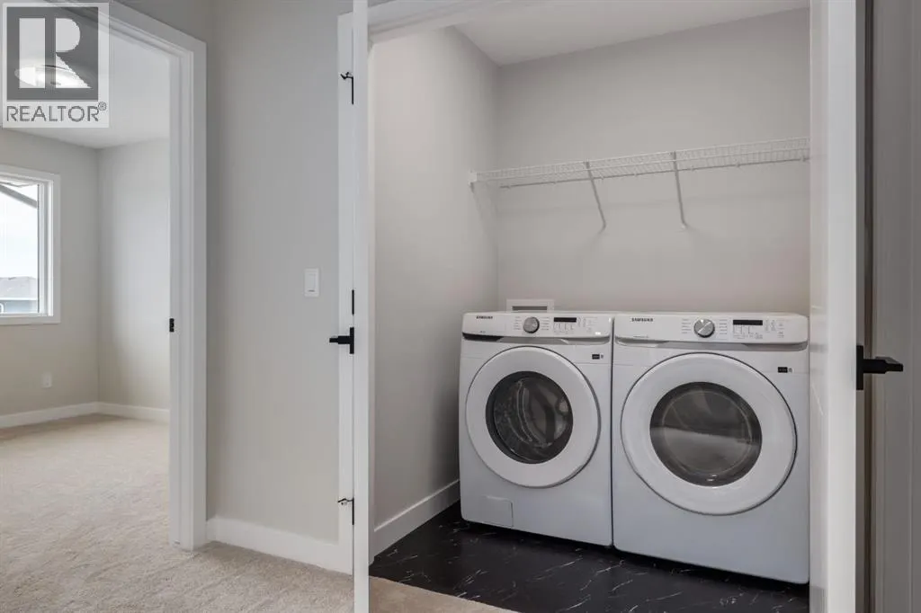 307 Sora Terrace SE