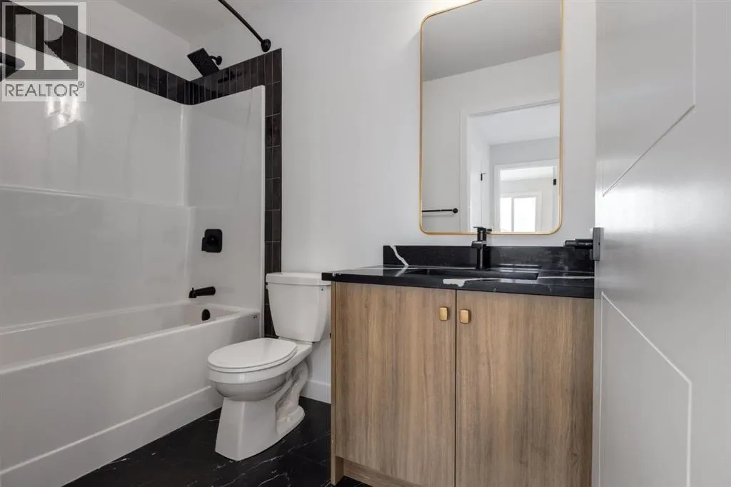 307 Sora Terrace SE