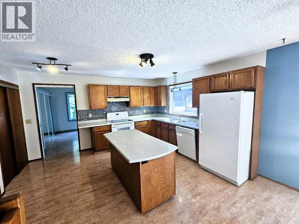8, 262065 Twp RD 422