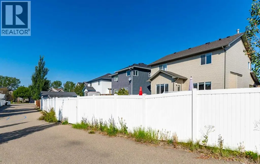 149 Tanner Close SE
