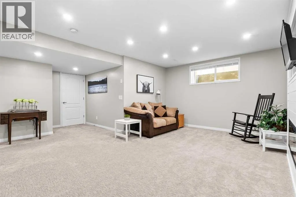 149 Tanner Close SE