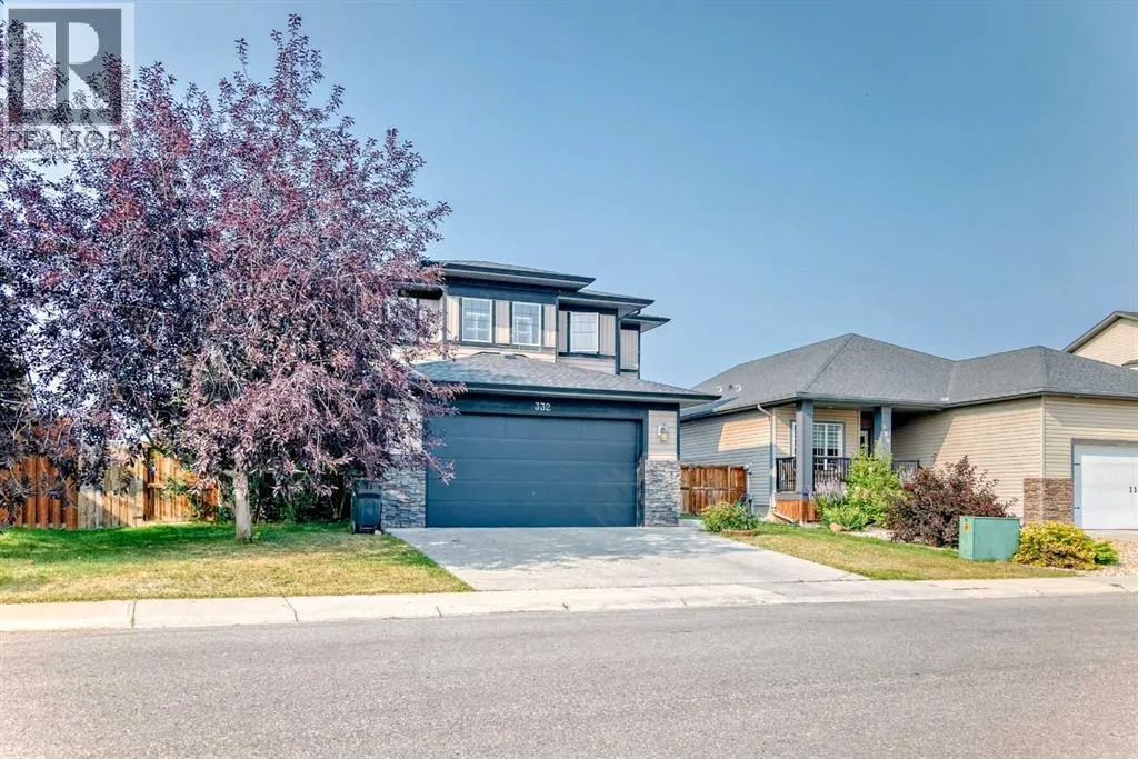 332 Ranch Close