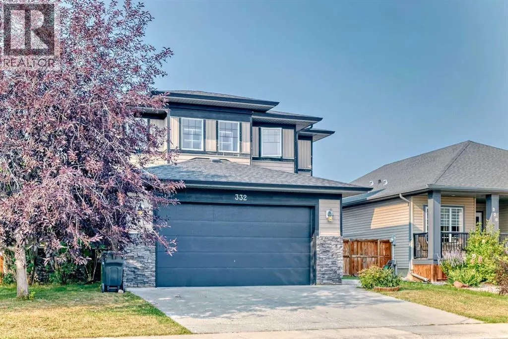 332 Ranch Close