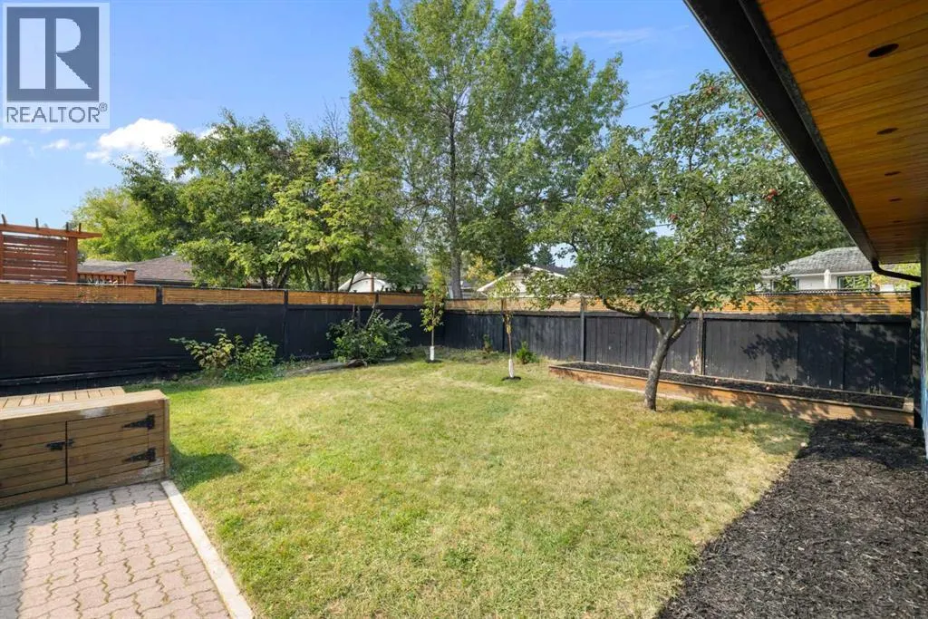 28 Glamorgan Drive SW