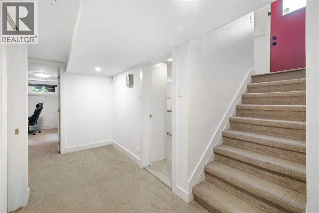 28 Glamorgan Drive SW