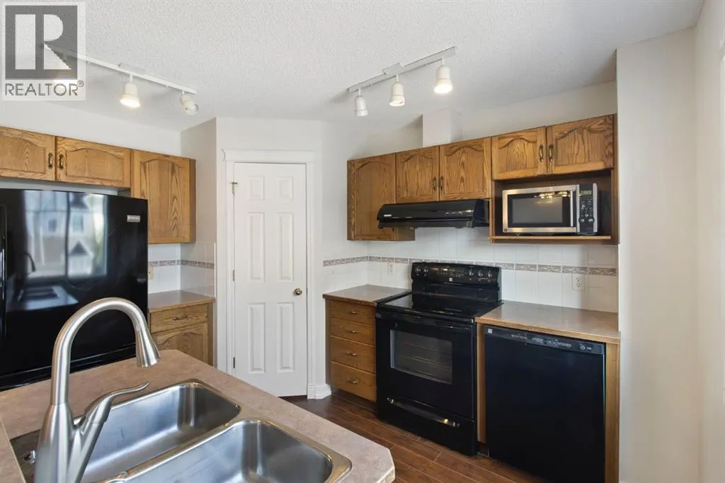 144 Hidden Creek Gardens NW