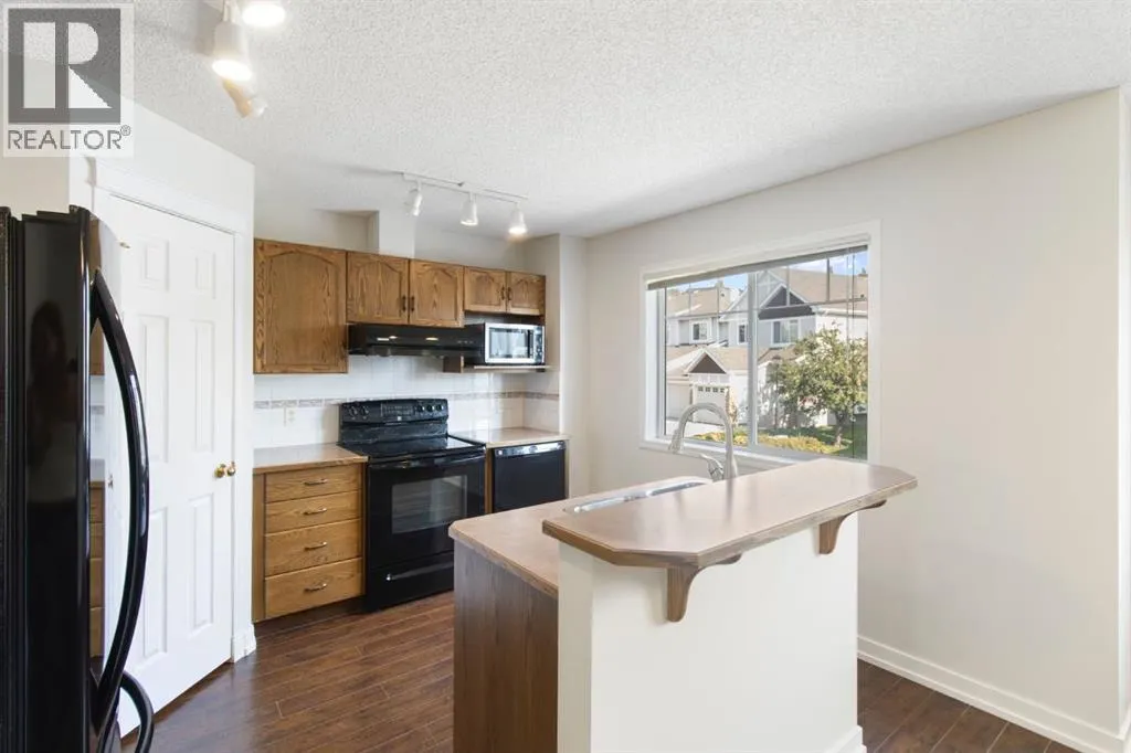 144 Hidden Creek Gardens NW