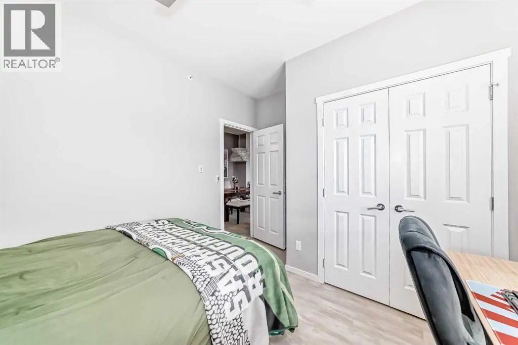 2411, 99 Copperstone Park SE