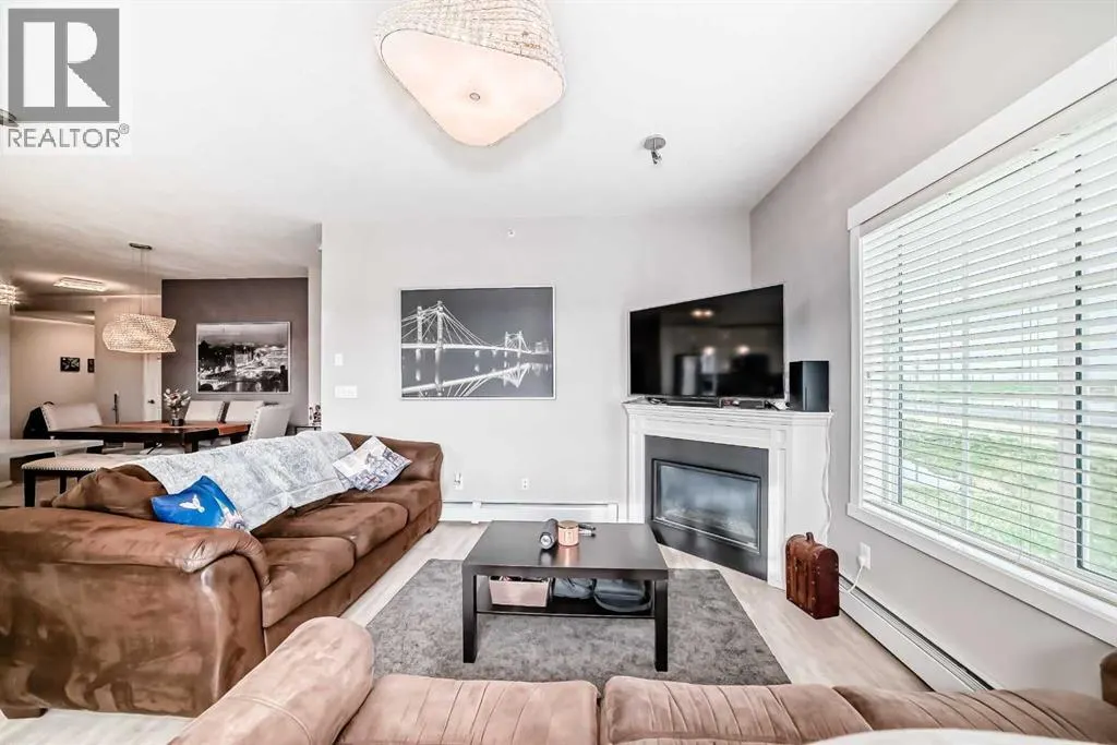 2411, 99 Copperstone Park SE
