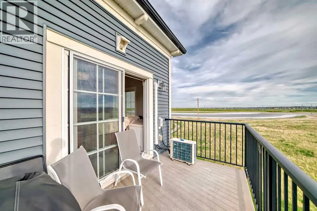 2411, 99 Copperstone Park SE