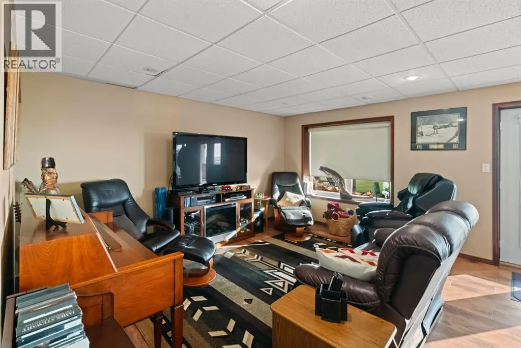 229, 41251 Range Road 210