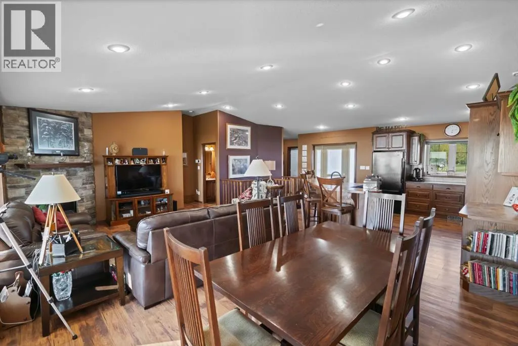 229, 41251 Range Road 210