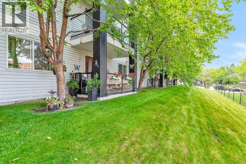 106, 2022 Canyon Meadows Drive SE