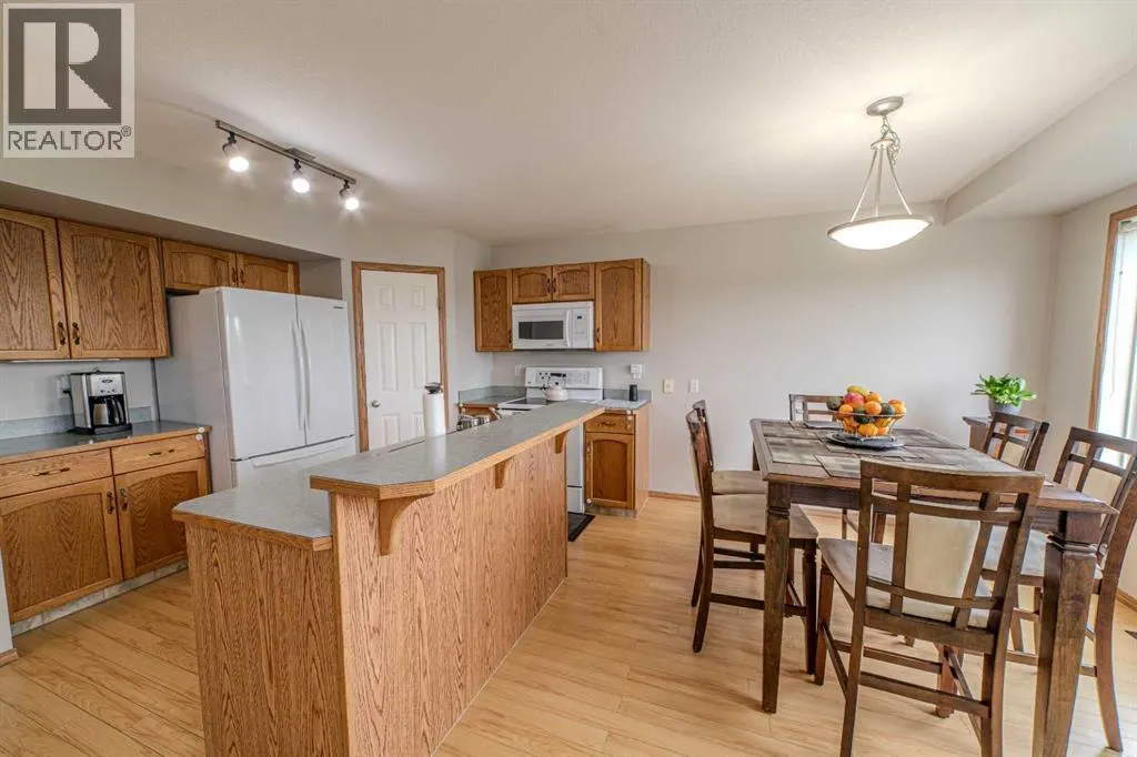 192 Somerglen Common SW