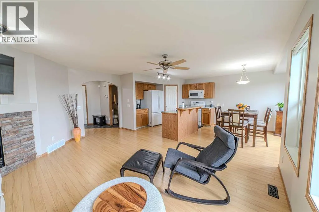 192 Somerglen Common SW