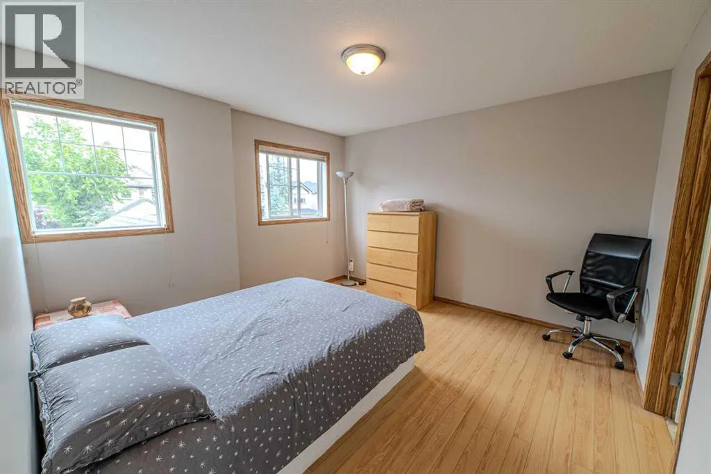 192 Somerglen Common SW