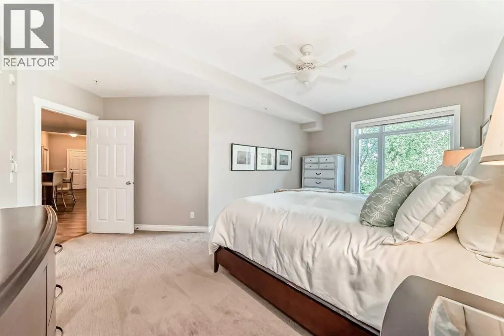 7204, 14 Hemlock Crescent SW