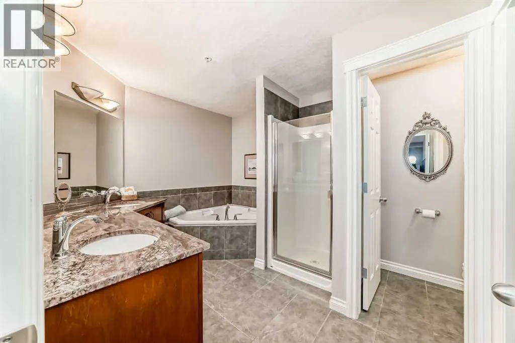 7204, 14 Hemlock Crescent SW