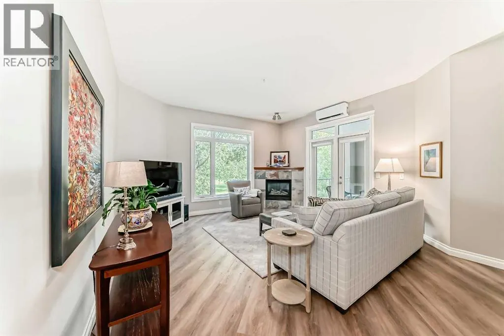 7204, 14 Hemlock Crescent SW