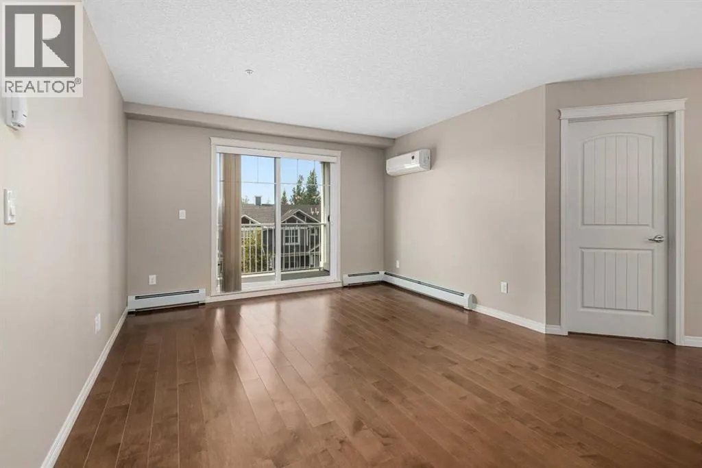 305, 406 Cranberry Park SE
