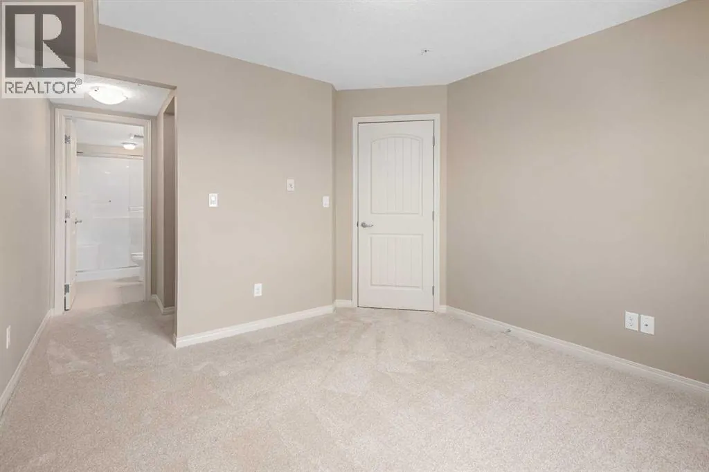 305, 406 Cranberry Park SE
