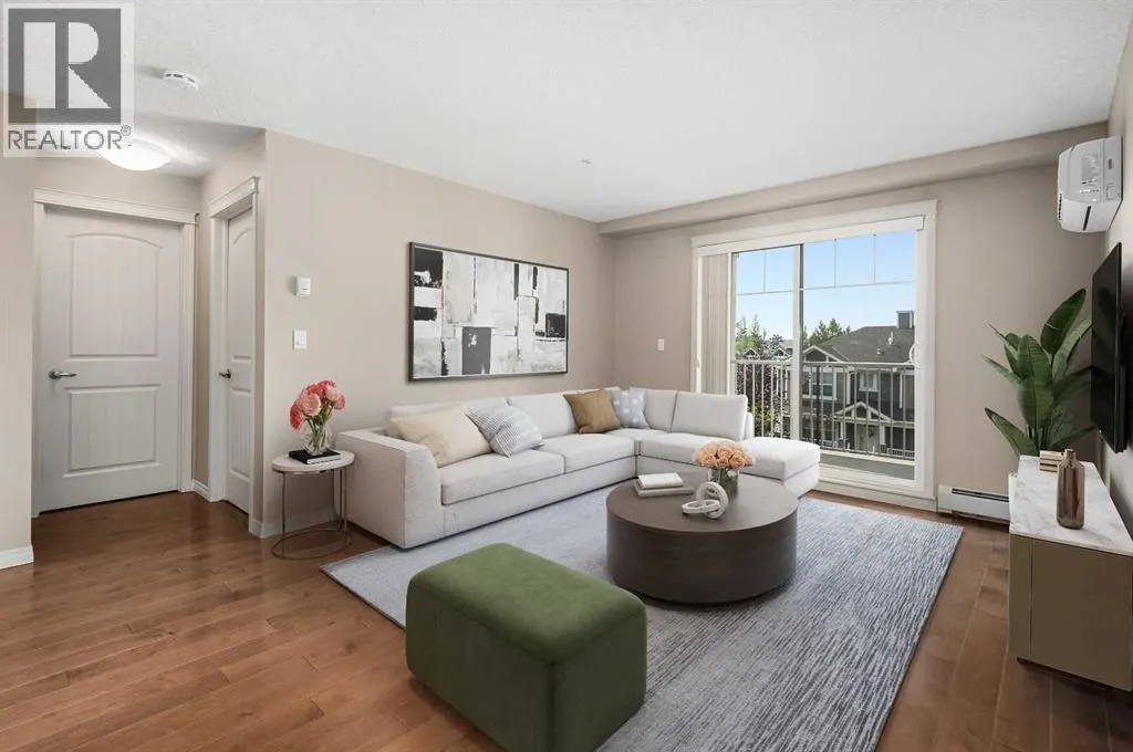 305, 406 Cranberry Park SE