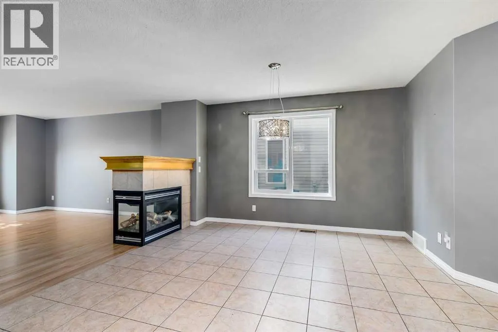260 Covepark Rise NE