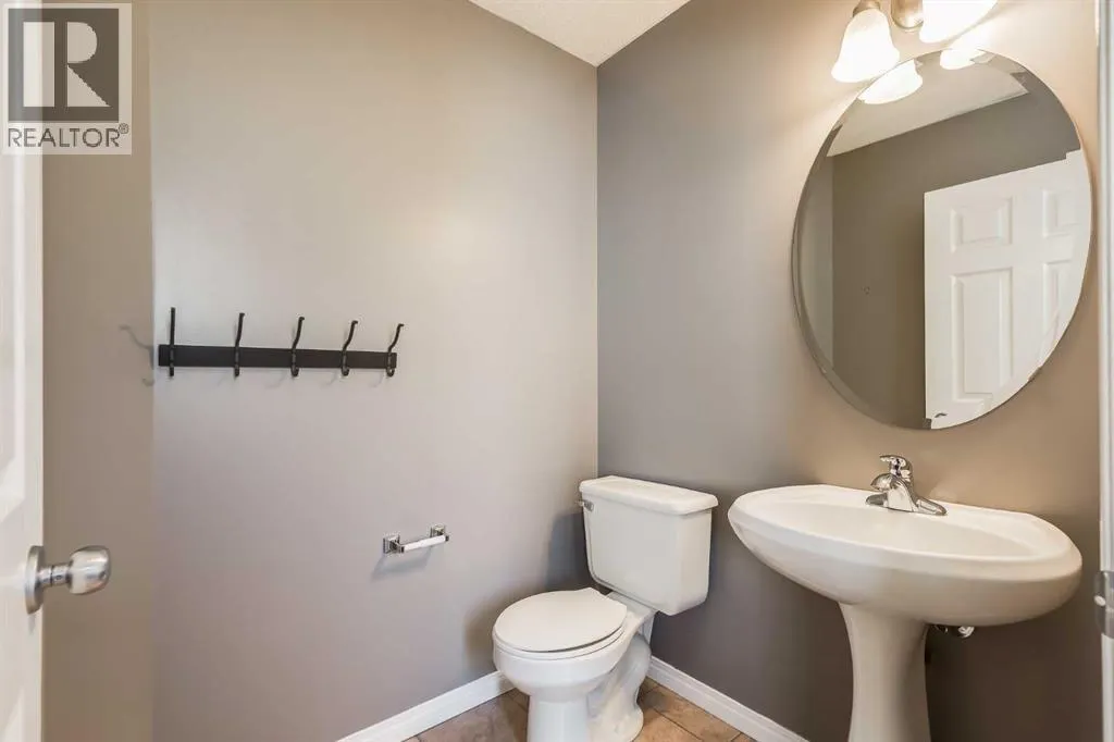 260 Covepark Rise NE