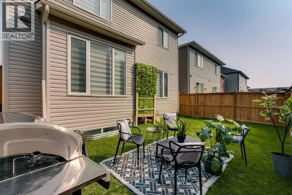 71 Carringwood Grove NW