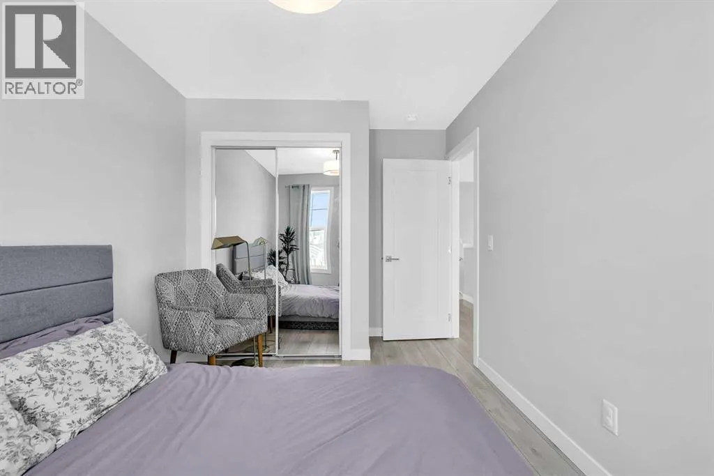 236 Chelsea Manor