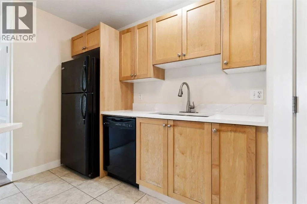 101, 40 Panatella Landing NW