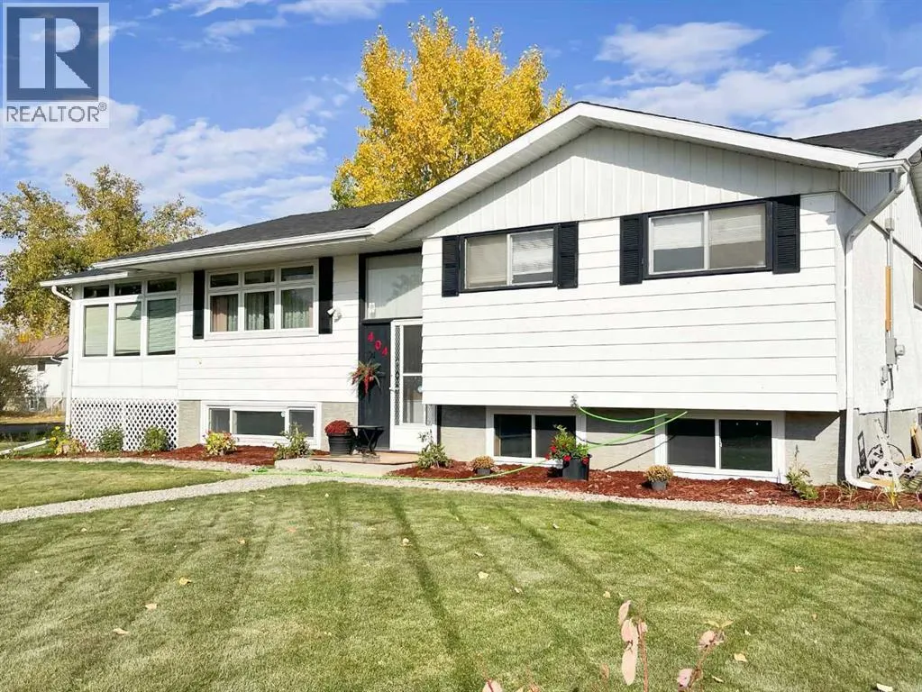 404 Whitney