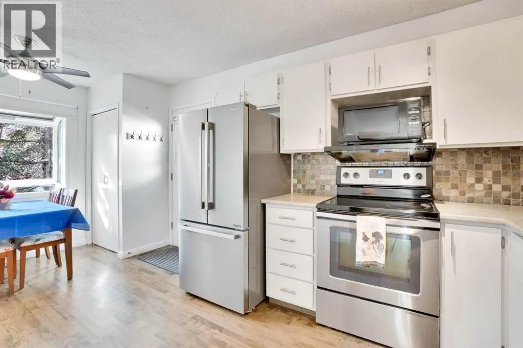 97 Alpine Crescent SE