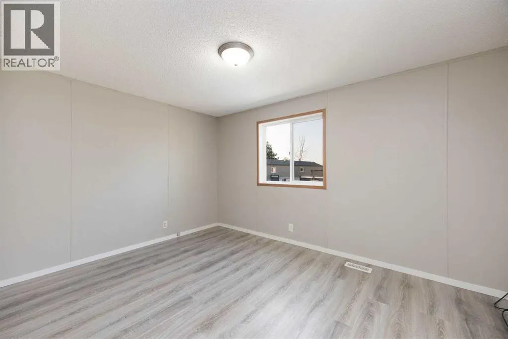 137 Grenfell Crescent
