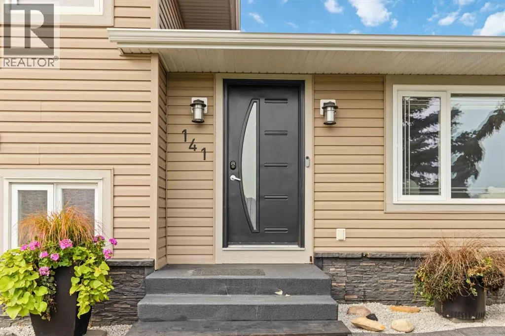 141 Hillcrest Drive