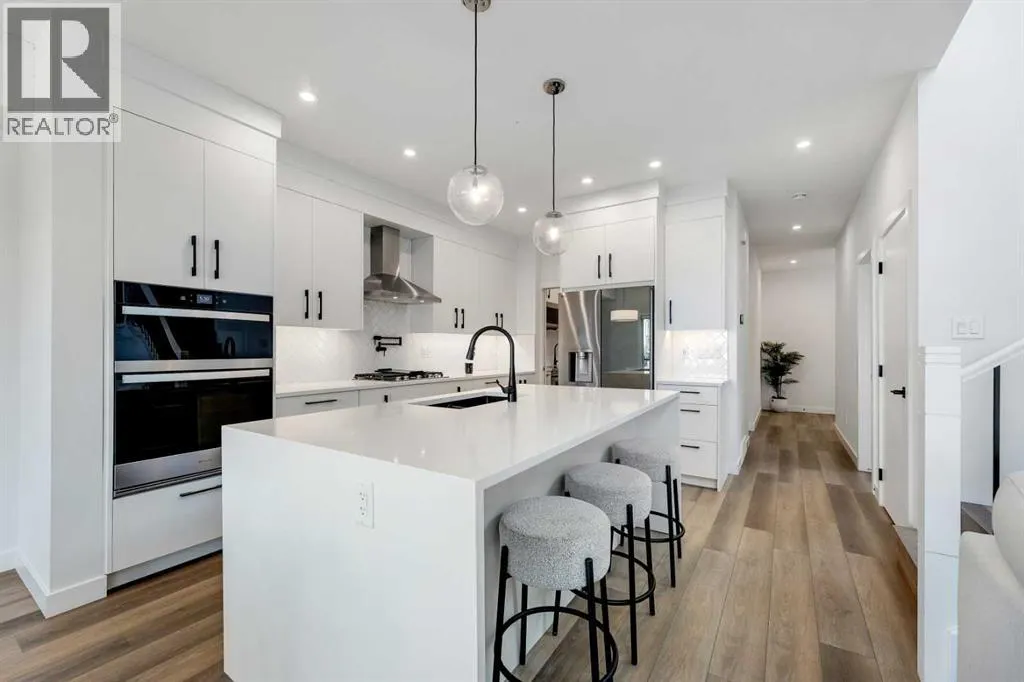 28 Carringvue Passage NW