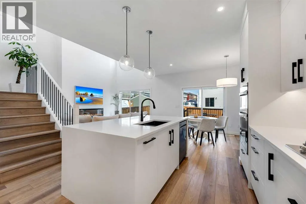28 Carringvue Passage NW