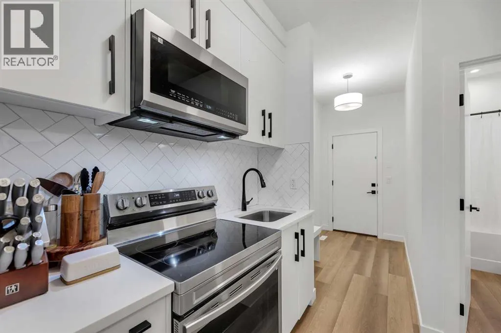 28 Carringvue Passage NW
