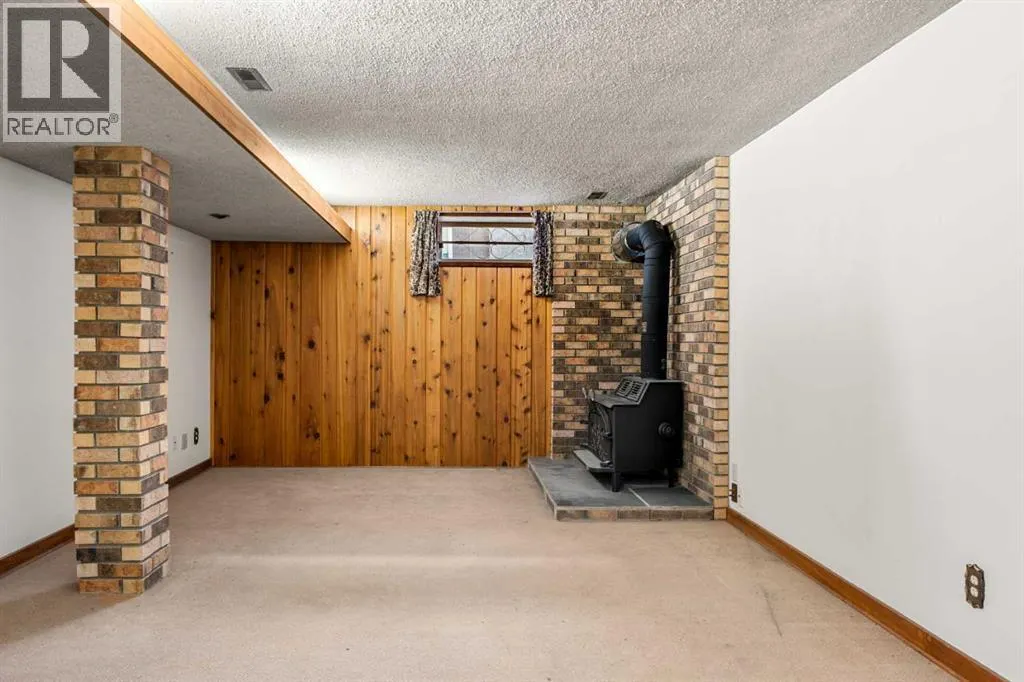 43 canyon Drive NW