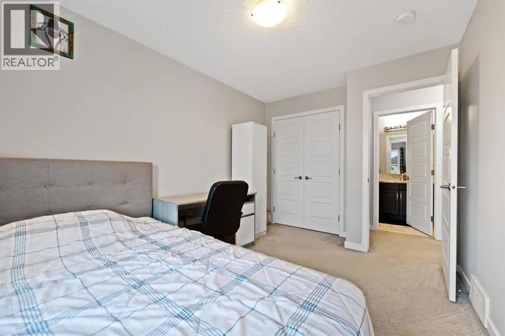 14 Red Embers Crescent NE