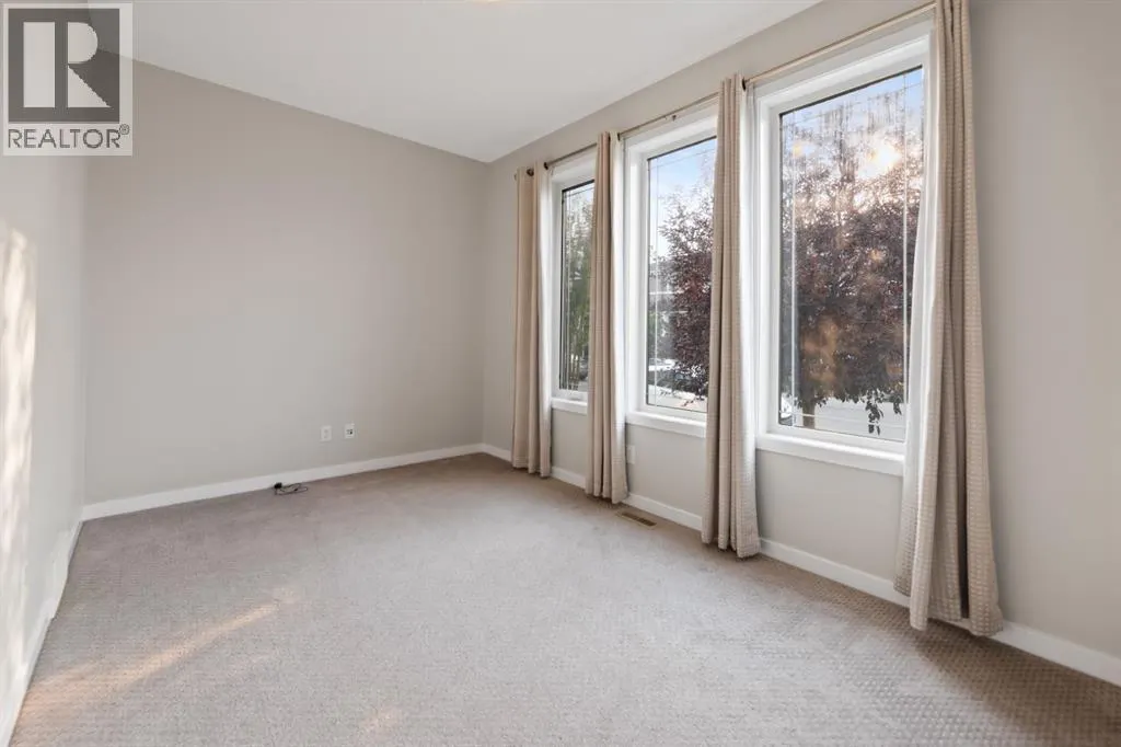 14 Red Embers Crescent NE