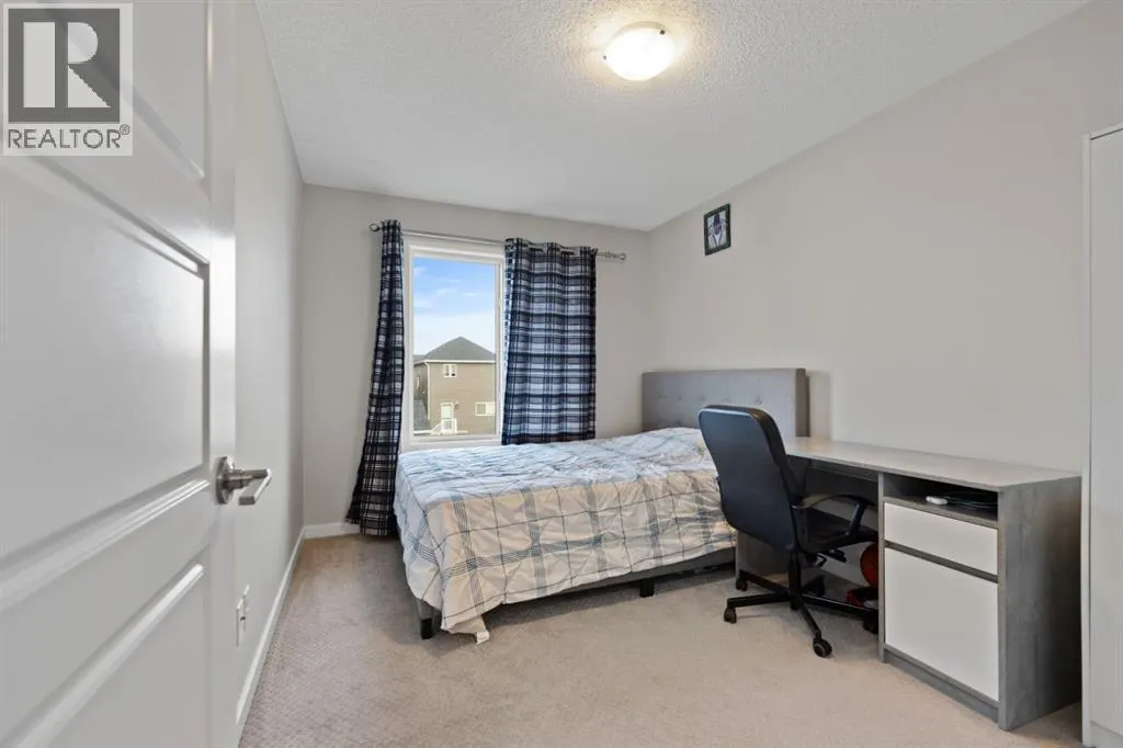14 Red Embers Crescent NE