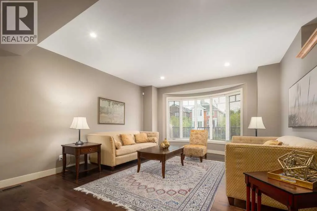 24 Aspen Meadows Green SW