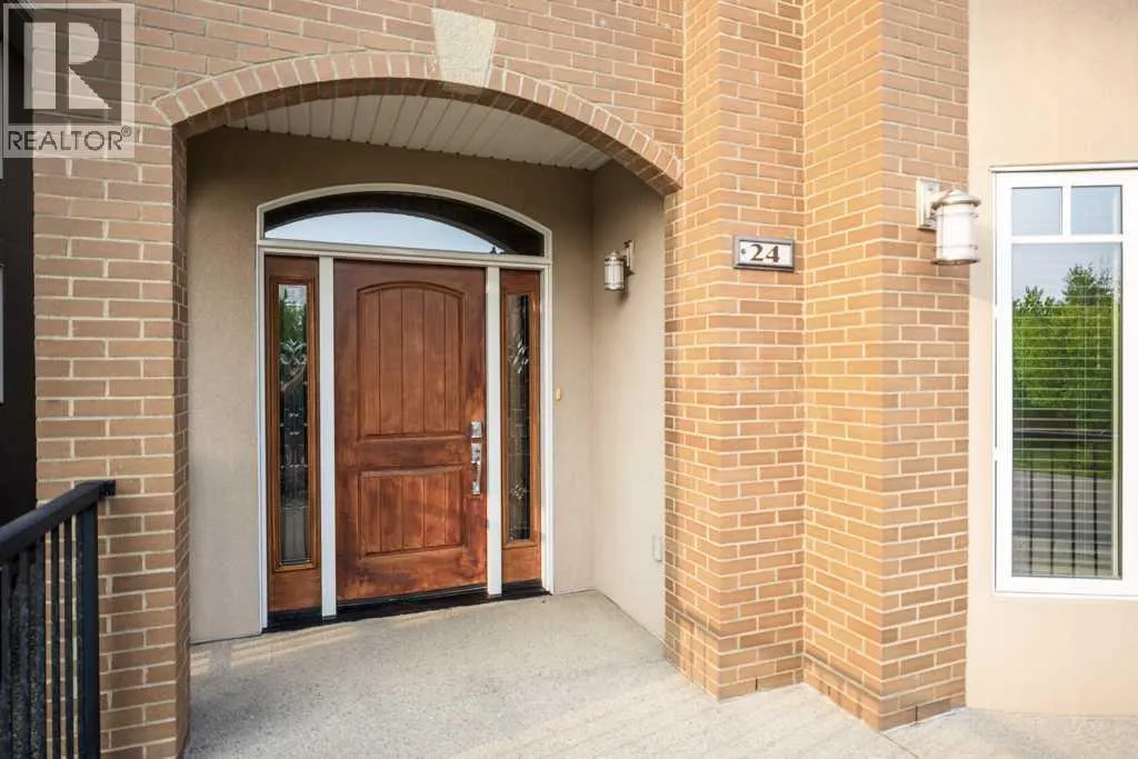 24 Aspen Meadows Green SW