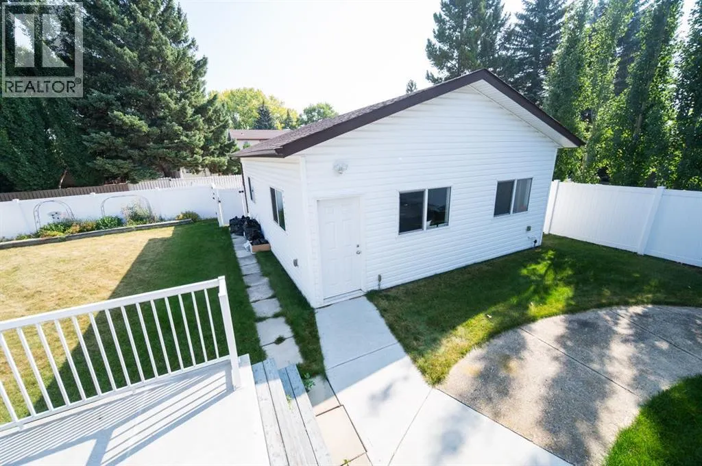 23 Berry Avenue