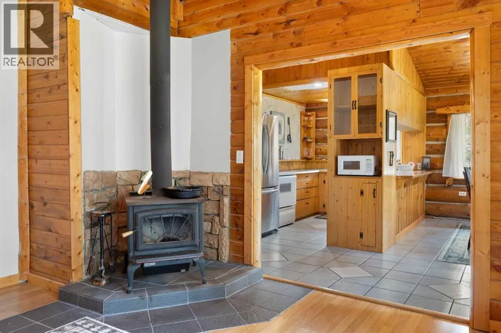 Unit 4 29415 Range Road 52