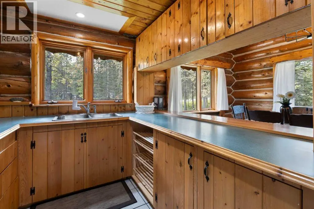 Unit 4 29415 Range Road 52